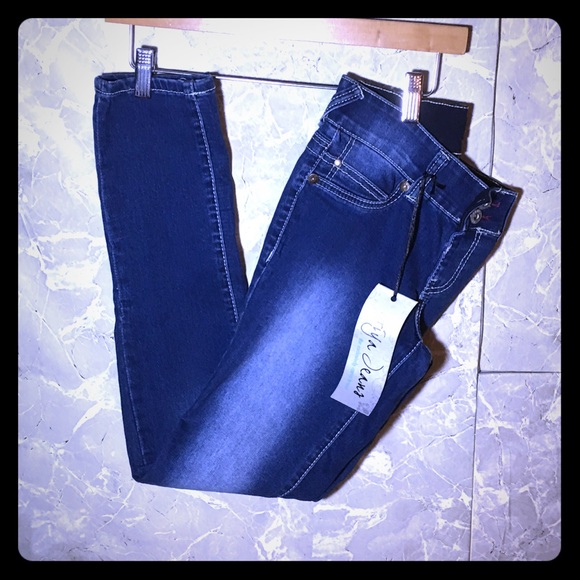 ariya skinny jeans